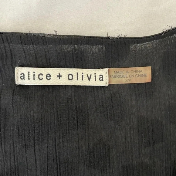 Alice + Olivia metallic heart blouse - Picture 4 of 10